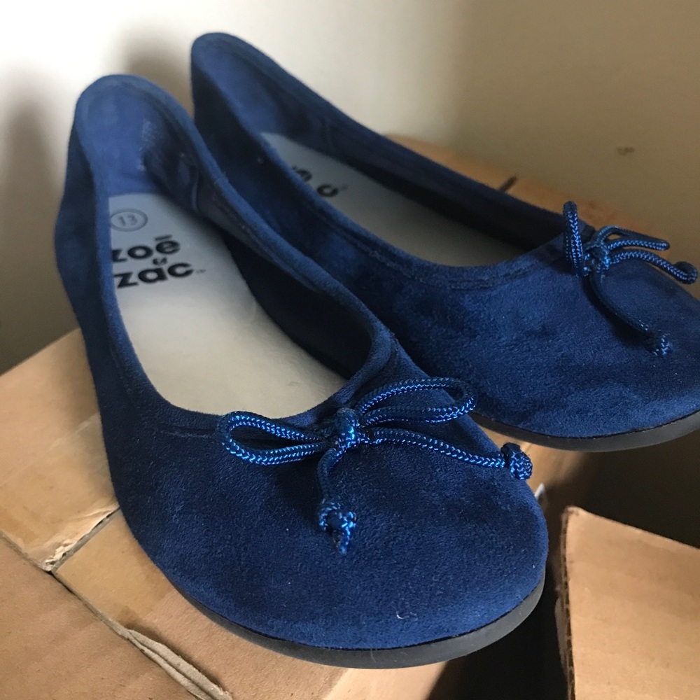 Girls shoes